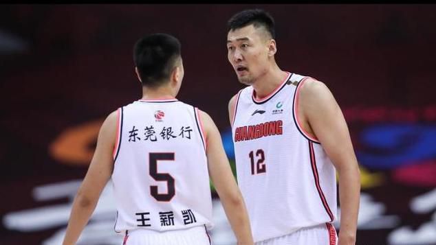 前瞻英超前瞻：富勒姆 VS 狼队时间：2023-11-28 04:00富勒姆上赛季在英超第十名的成绩曾经令人刮目相看，但现在人们发现球队难以复制上赛季的成功，他们在过去七轮只取得一场胜利，目前以12分排名第15位，保级形势不容懈怠。